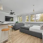 Cozy Old Town For 4 Guests In By Renters Lejlighed